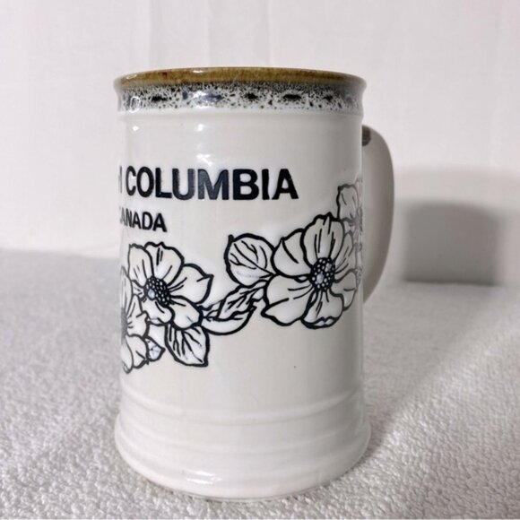 Vintage Capilano Vancouver British Columbia Canada Ceramic Stoneware Mug - Picture 6 of 13